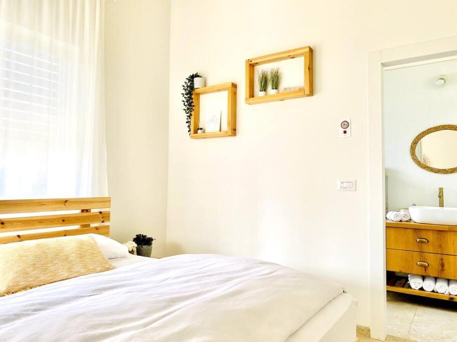 Apartment היחידה ליד הנחל עם הנוף לחרמון 33