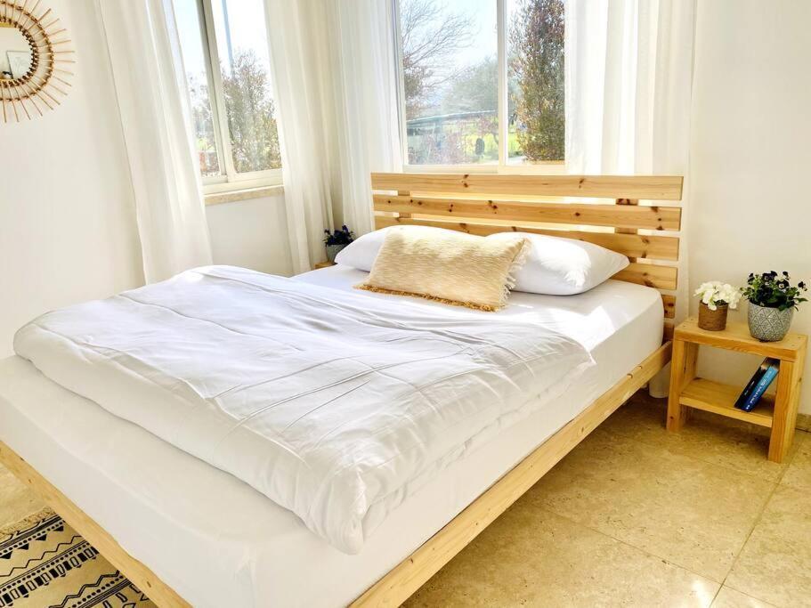 Apartment היחידה ליד הנחל עם הנוף לחרמון 33 *